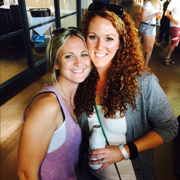 Meet your Posher, Mandy - Picture 6 of 7